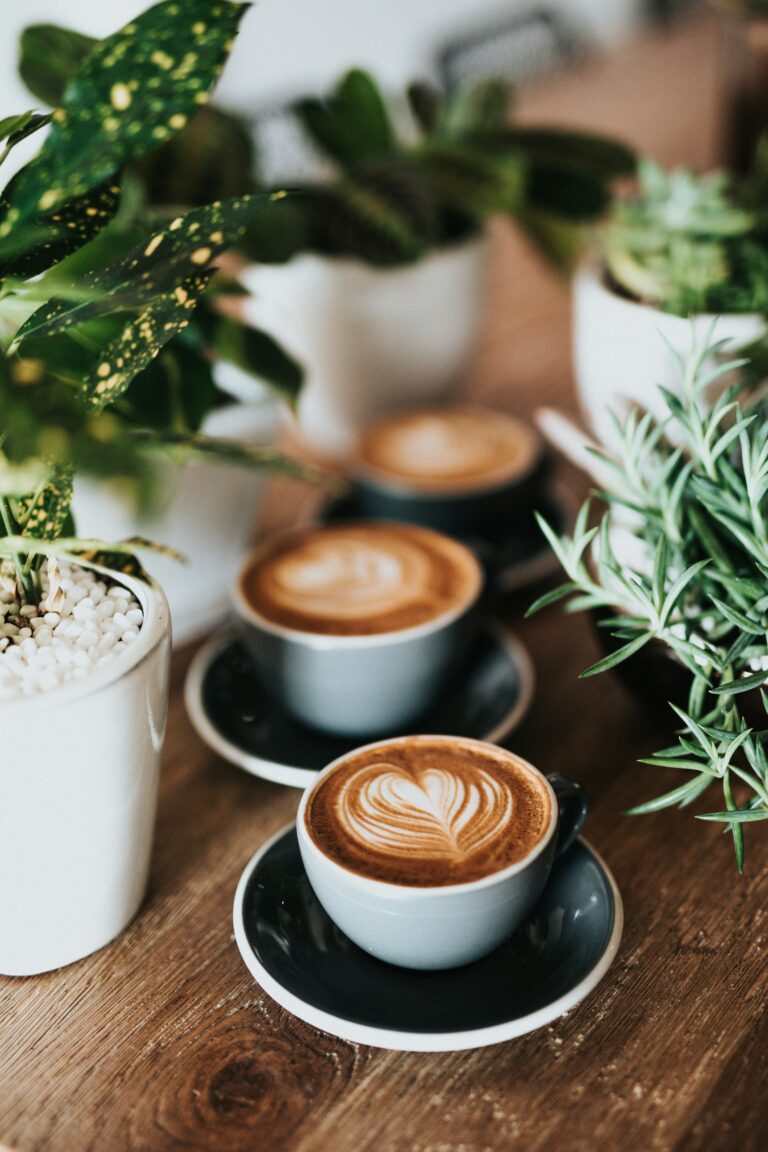 The Digital Barista: Decoding Luckin Coffee’s Methodical US Expansion Strategy in 2026