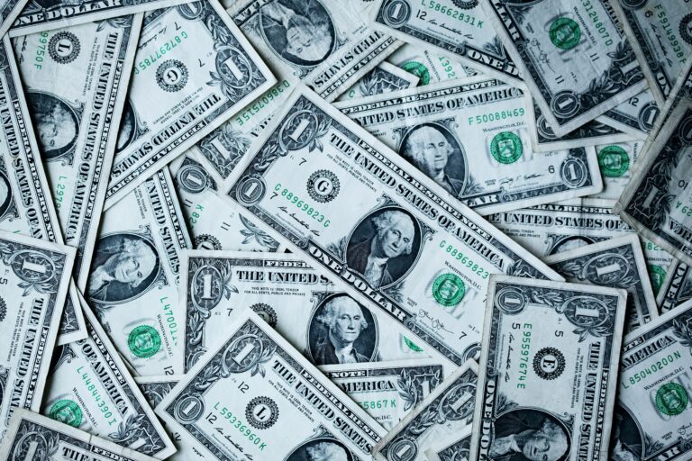 The Consolidation Wave: A 2026 Data Analysis of California's $20 Minimum Wage Fallout