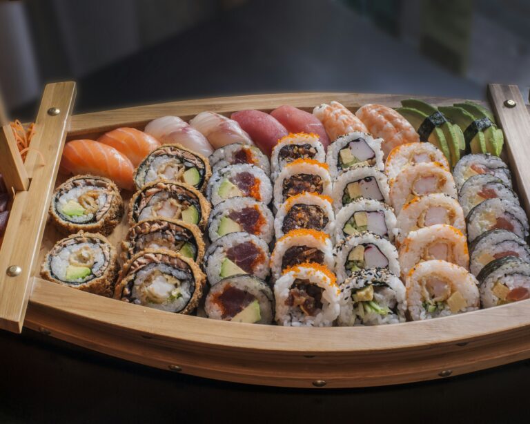 The Gamification of Raw Fish: Decoding Kura Sushi's Aggressive U.S. 'Eatertainment' Strategy