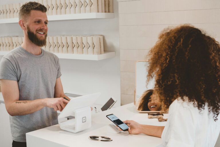 Financial Loyalty: Why Diners Are Rejecting Status for Predictable Savings in 2026